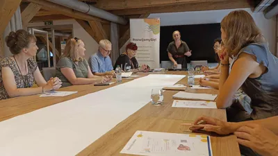 Warsztat "Kreatywne pisanie sposobem na uczenie się" z Kingą Willim